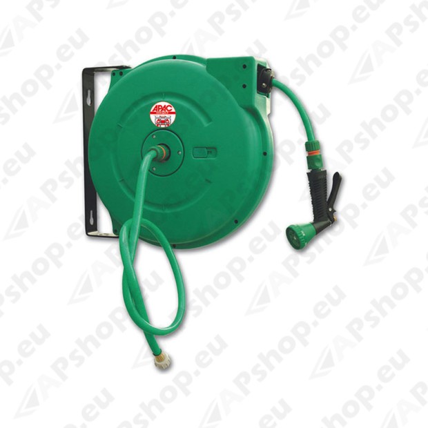 Air hoses on reels